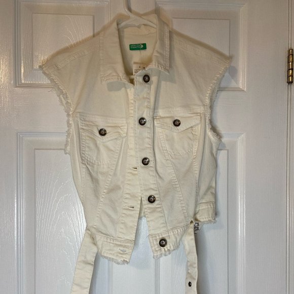 White denim vest - Picture 1 of 2